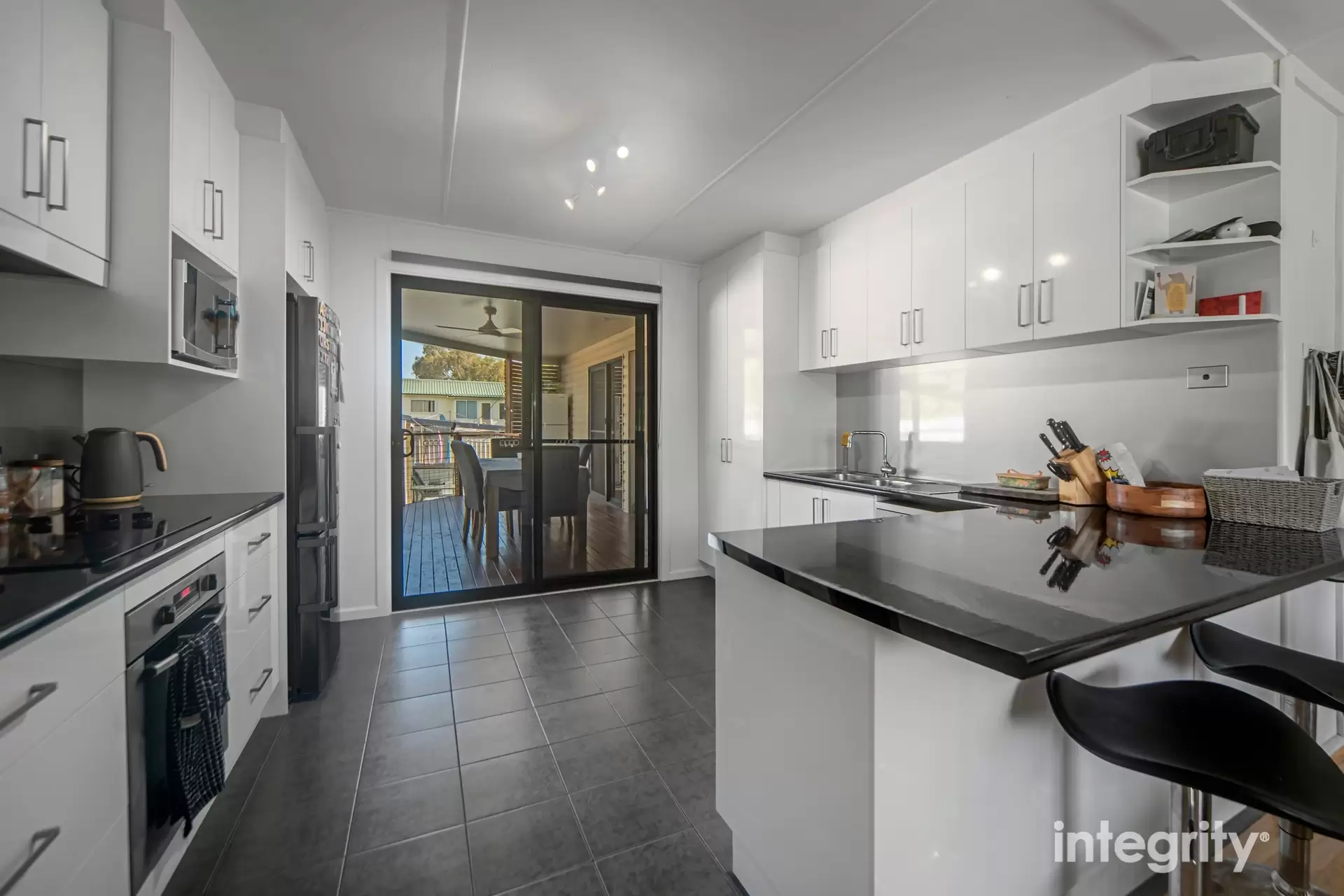 86 Albert Street, Nowra Leased by Integrity Real Estate - image 3