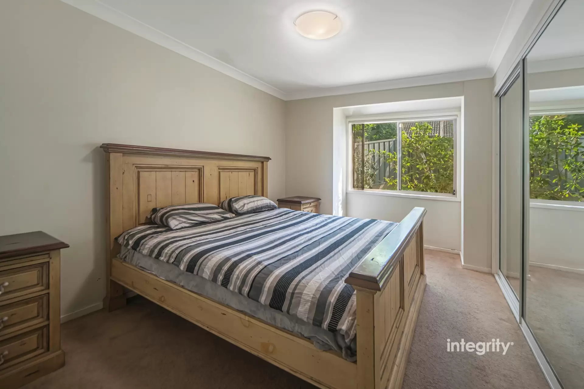 17/33 Lynburn Avenue, Bomaderry Sold by Integrity Real Estate - image 5
