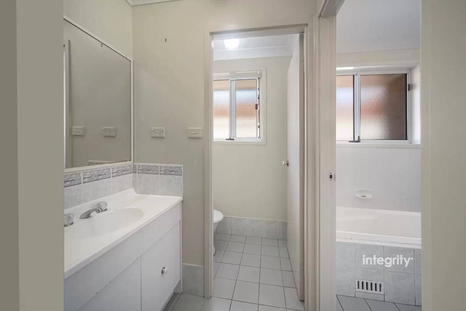 16 Forestpark Road, Worrigee Sold by Integrity Real Estate - image 6