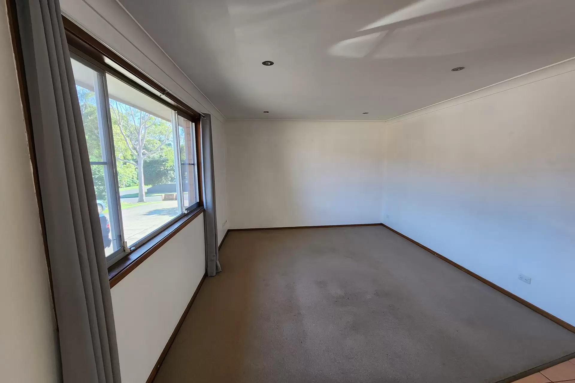 2/54 Bunberra Street, Bomaderry Leased by Integrity Real Estate - image 5
