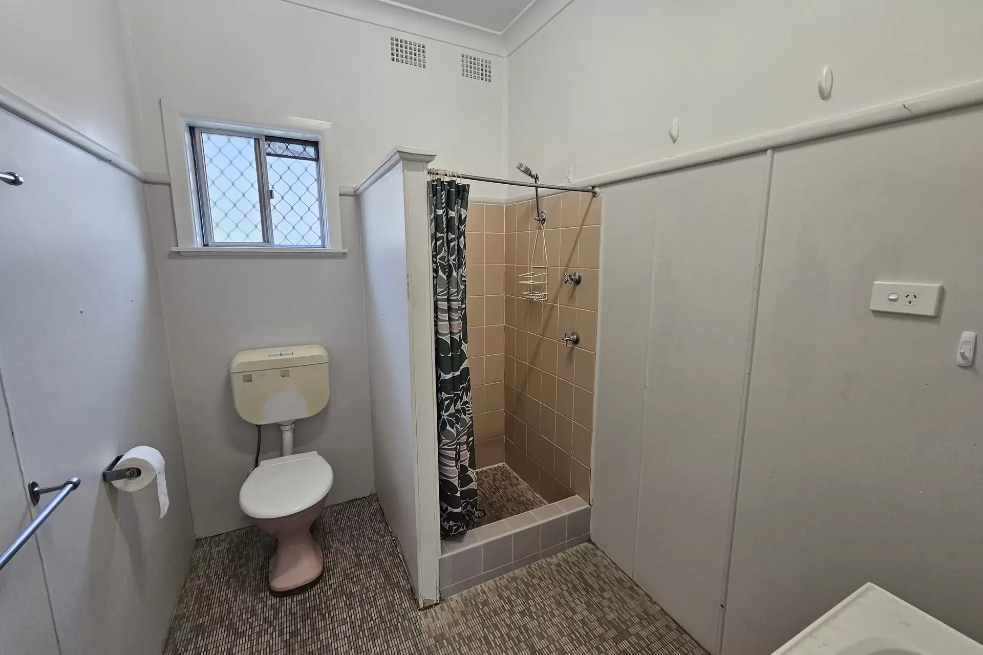 2/2 View Street, Nowra Leased by Integrity Real Estate - image 6