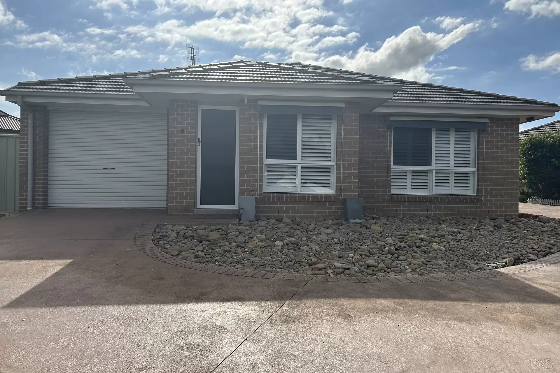 8/14 Hanover Close, South Nowra Leased by Integrity Real Estate - image 1