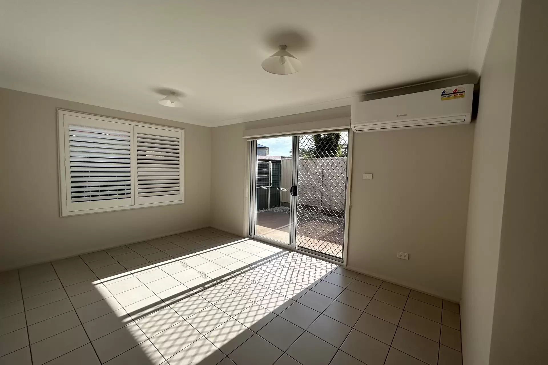 8/14 Hanover Close, South Nowra Leased by Integrity Real Estate - image 5