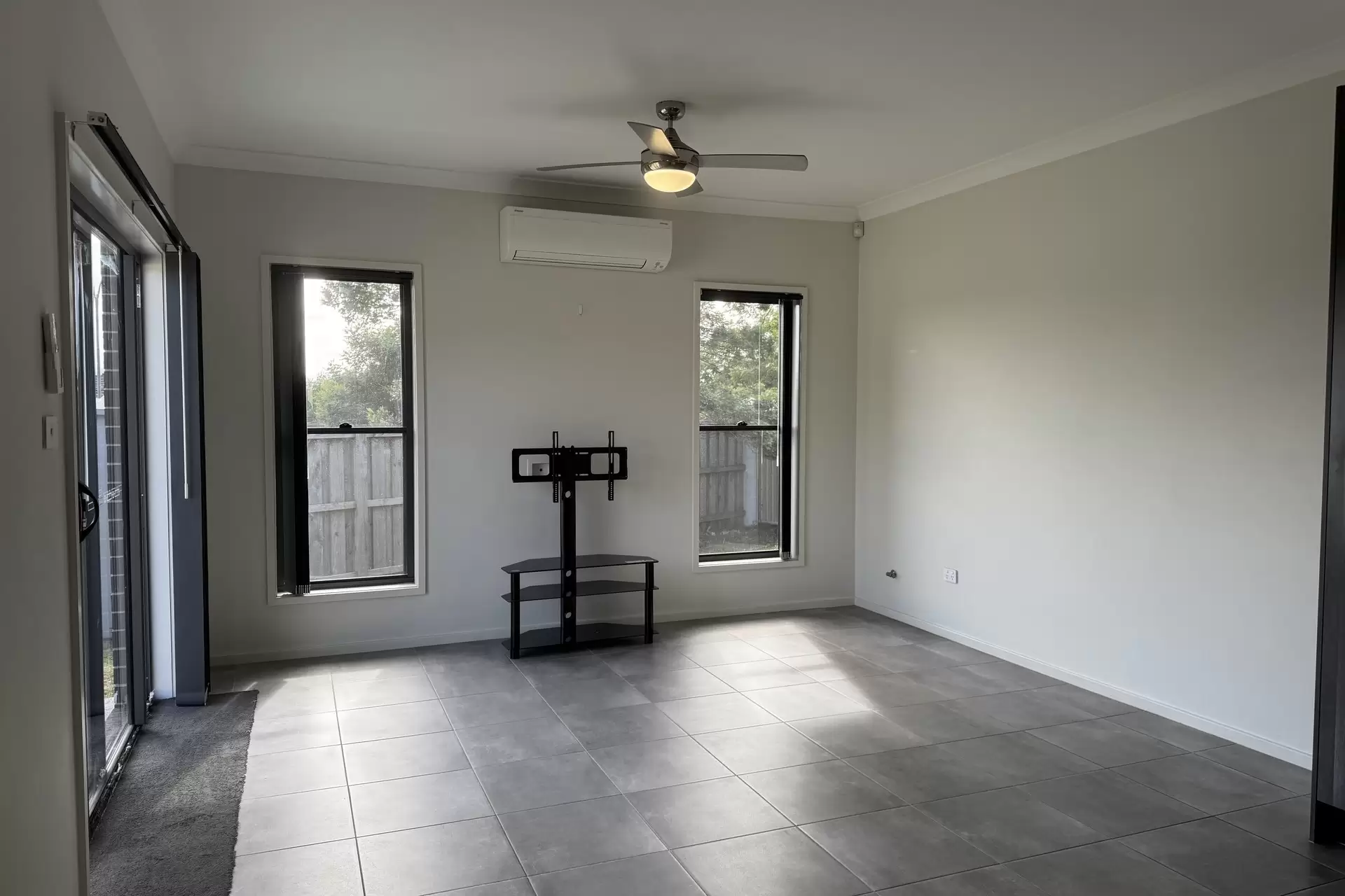 8A Jindalee Crescent, Nowra Leased by Integrity Real Estate - image 4