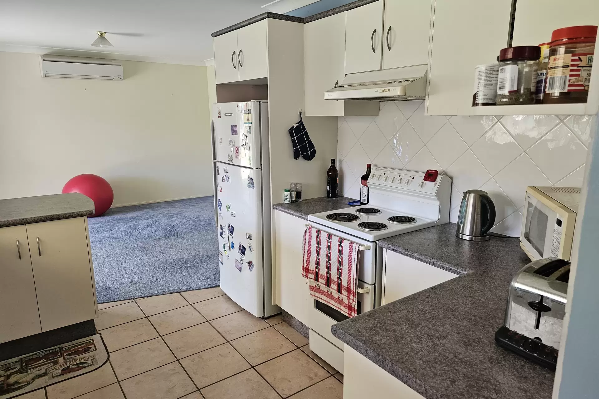 62 Coconut Drive, North Nowra Leased by Integrity Real Estate - image 2