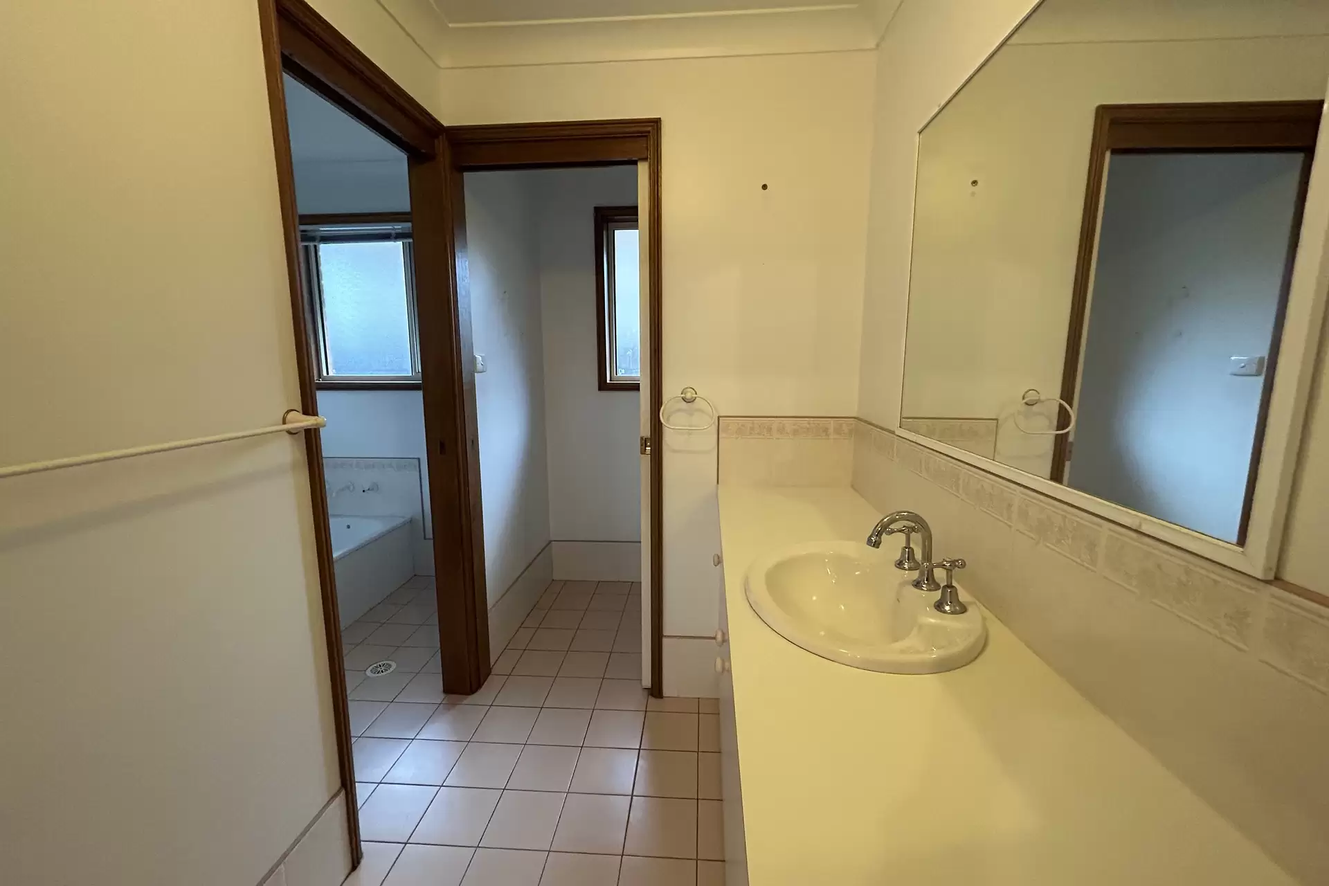 51 Lyrebird Drive, Nowra Leased by Integrity Real Estate - image 13