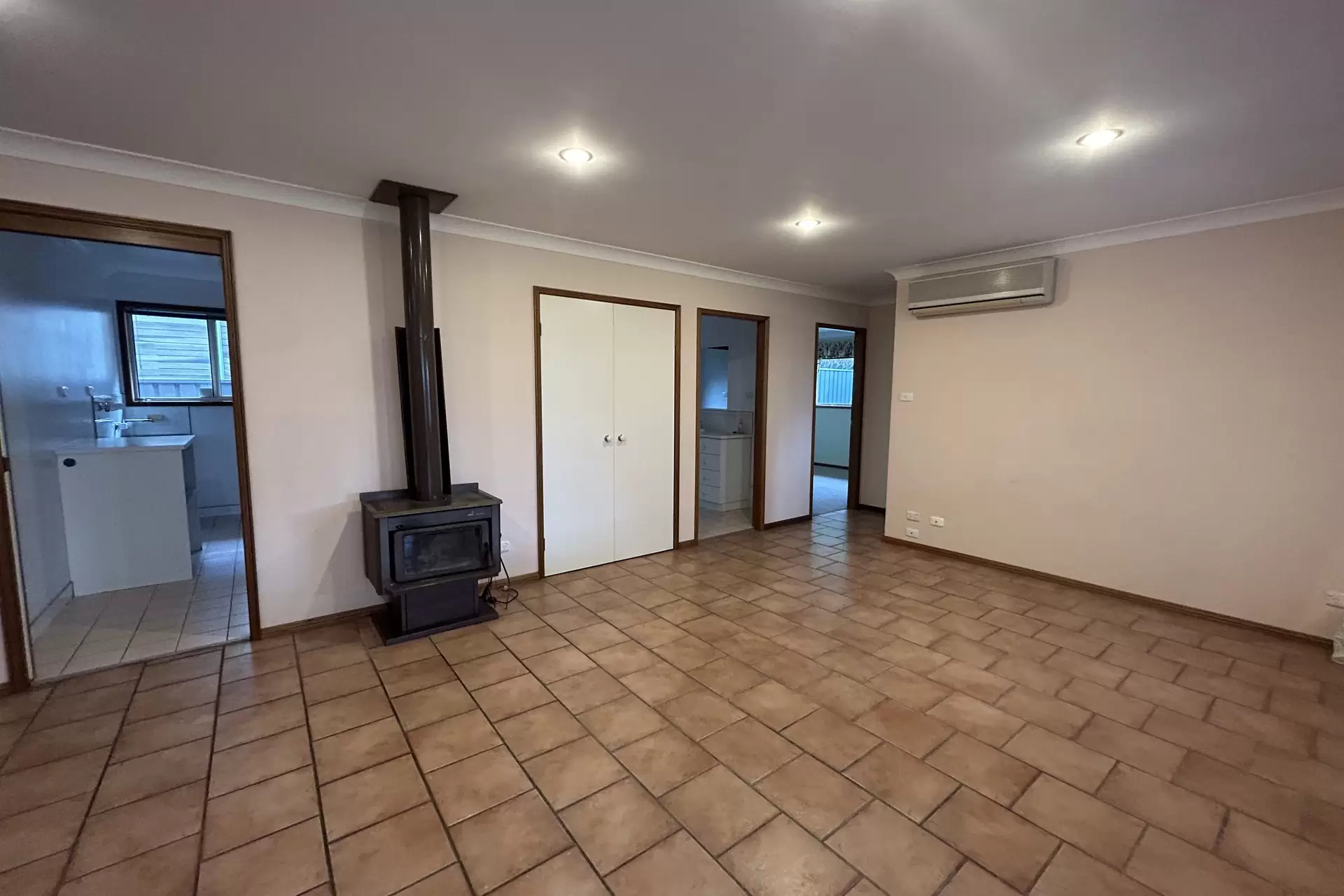 51 Lyrebird Drive, Nowra Leased by Integrity Real Estate - image 4