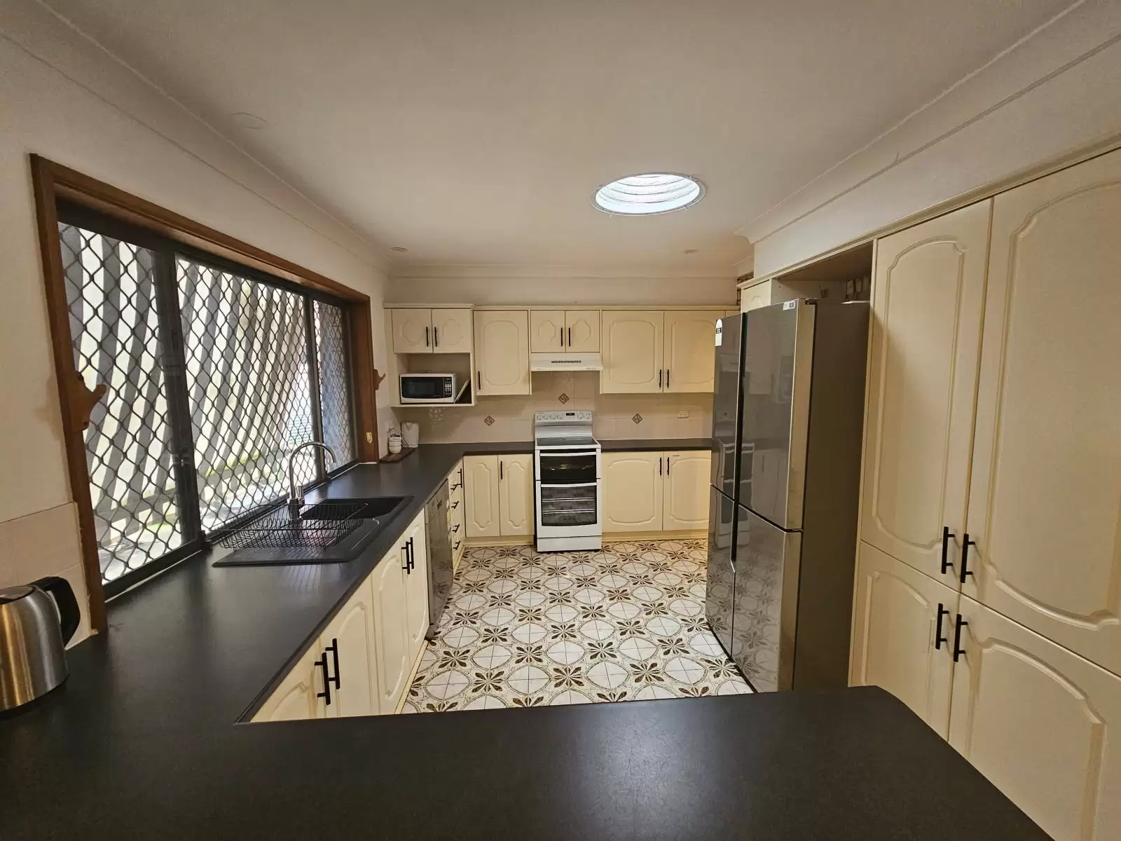 6 Hawthorn Avenue, Nowra Leased by Integrity Real Estate - image 3
