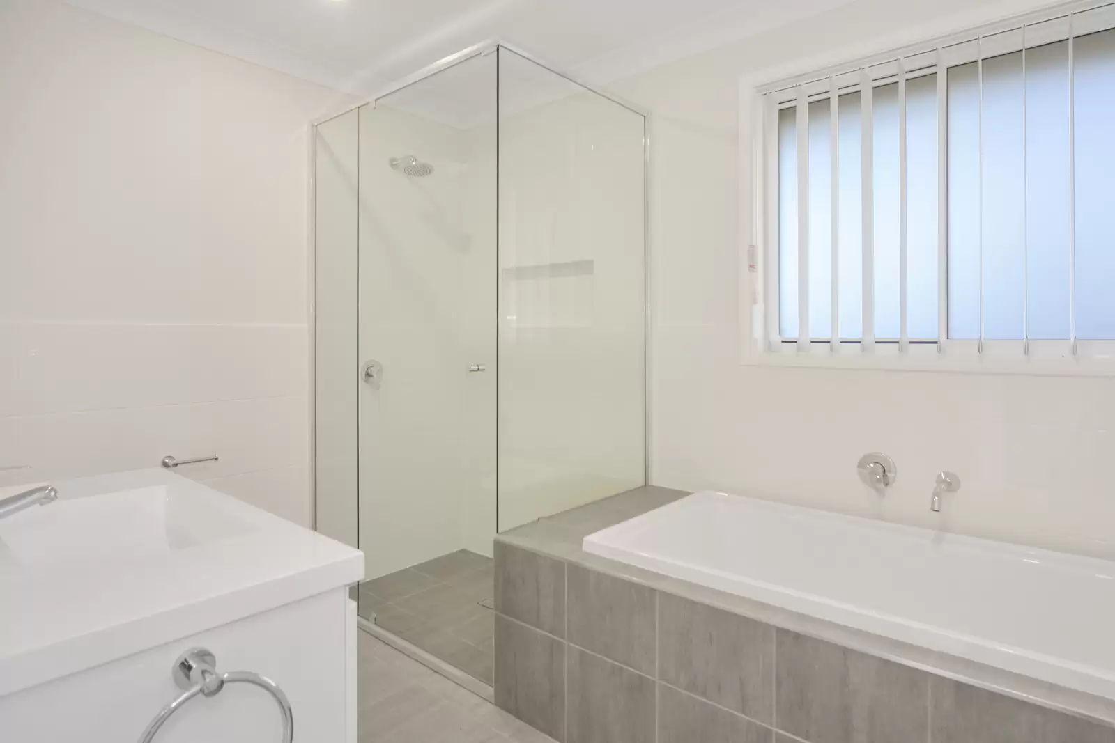 1/75 Albatross Road, Nowra Leased by Integrity Real Estate - image 3