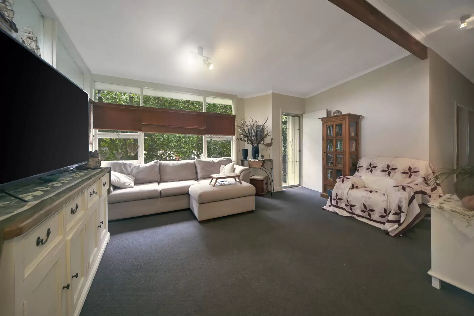 7 Numrock Street, Bomaderry Leased by Integrity Real Estate - image 3