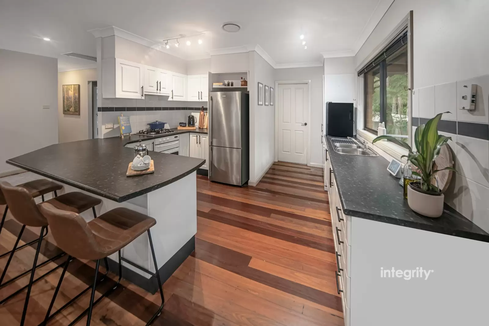 15 Mahogany Place, North Nowra Sold by Integrity Real Estate - image 4