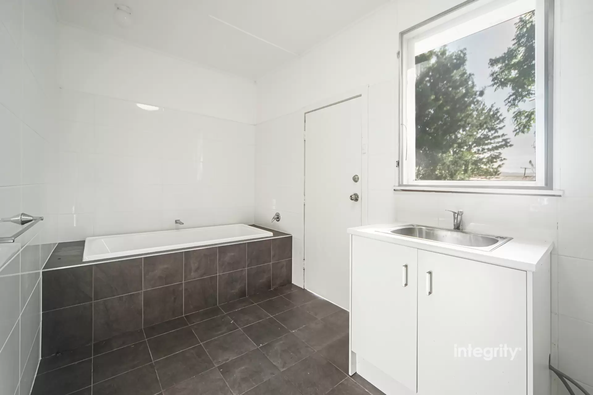 445 Bolong Road, Bolong Sold by Integrity Real Estate - image 12