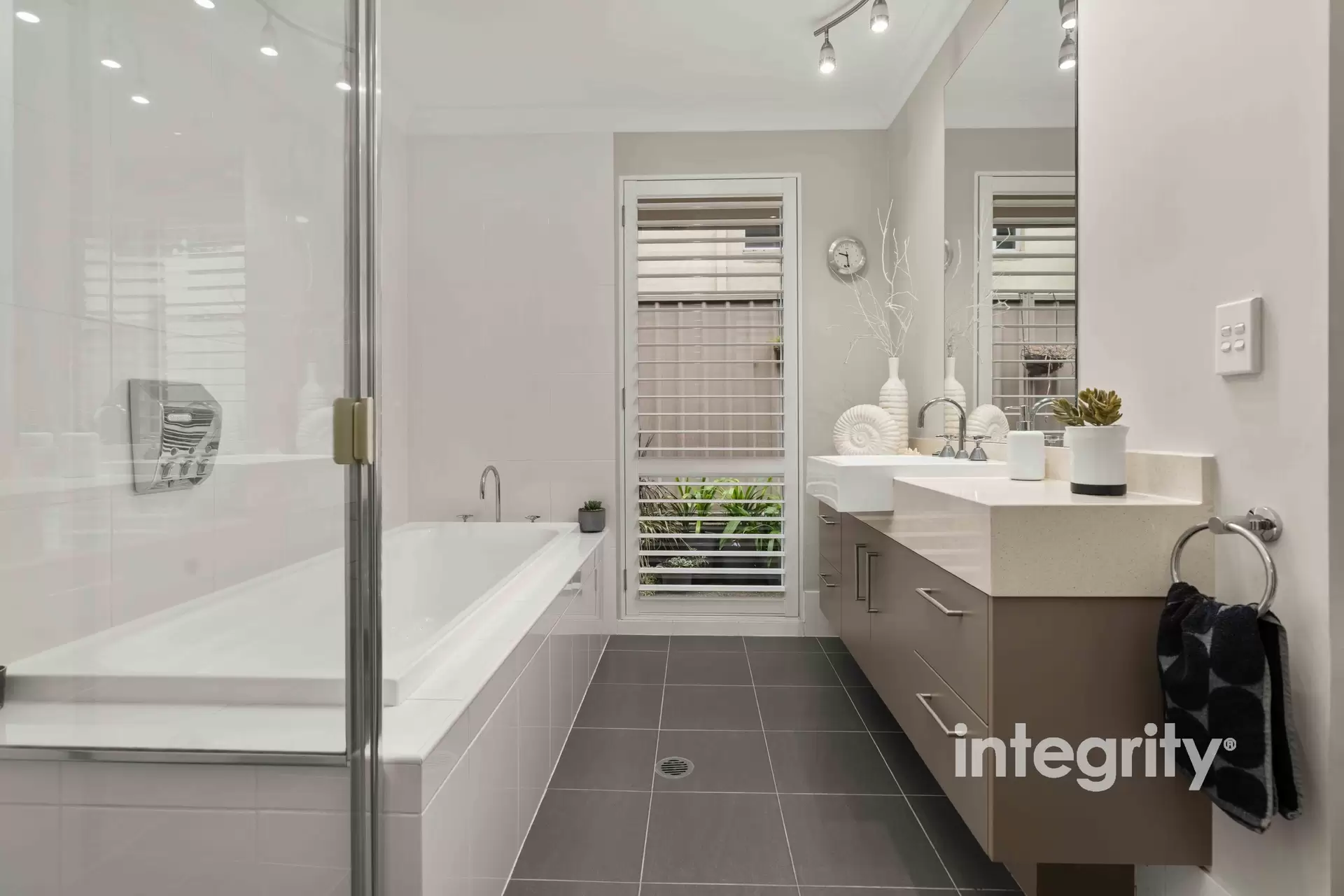 65 Walsh Crescent, North Nowra Sold by Integrity Real Estate - image 21