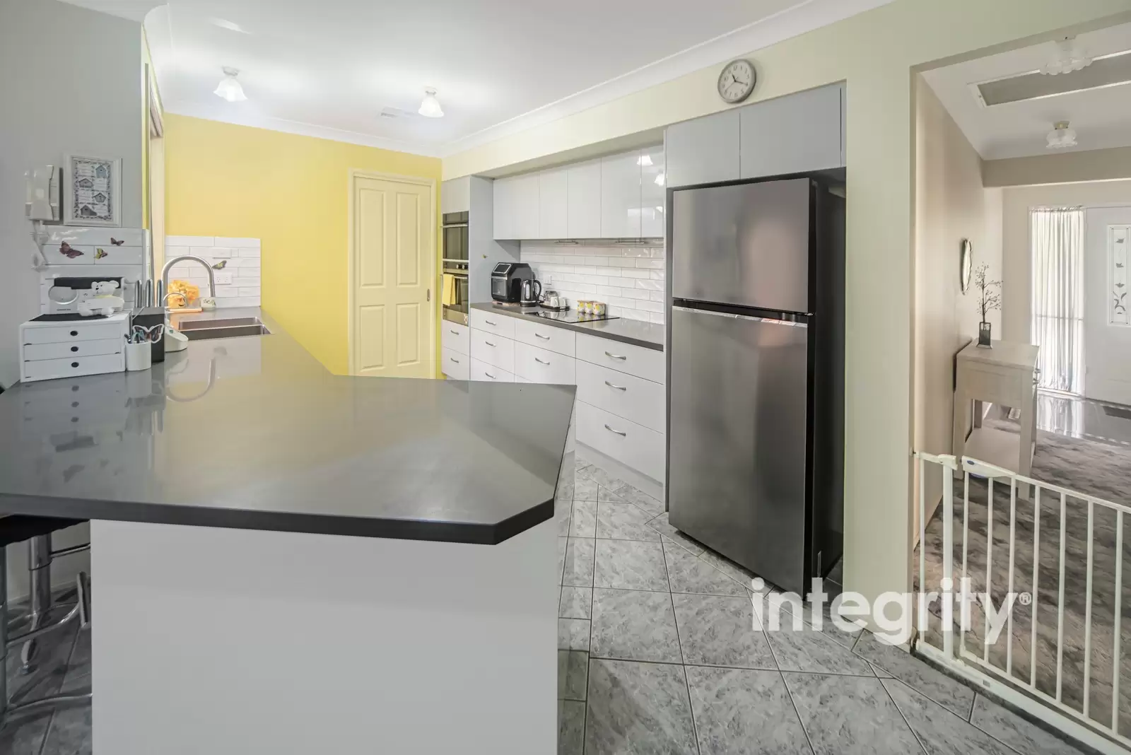 3 Costa Street, Worrigee Sold by Integrity Real Estate - image 2