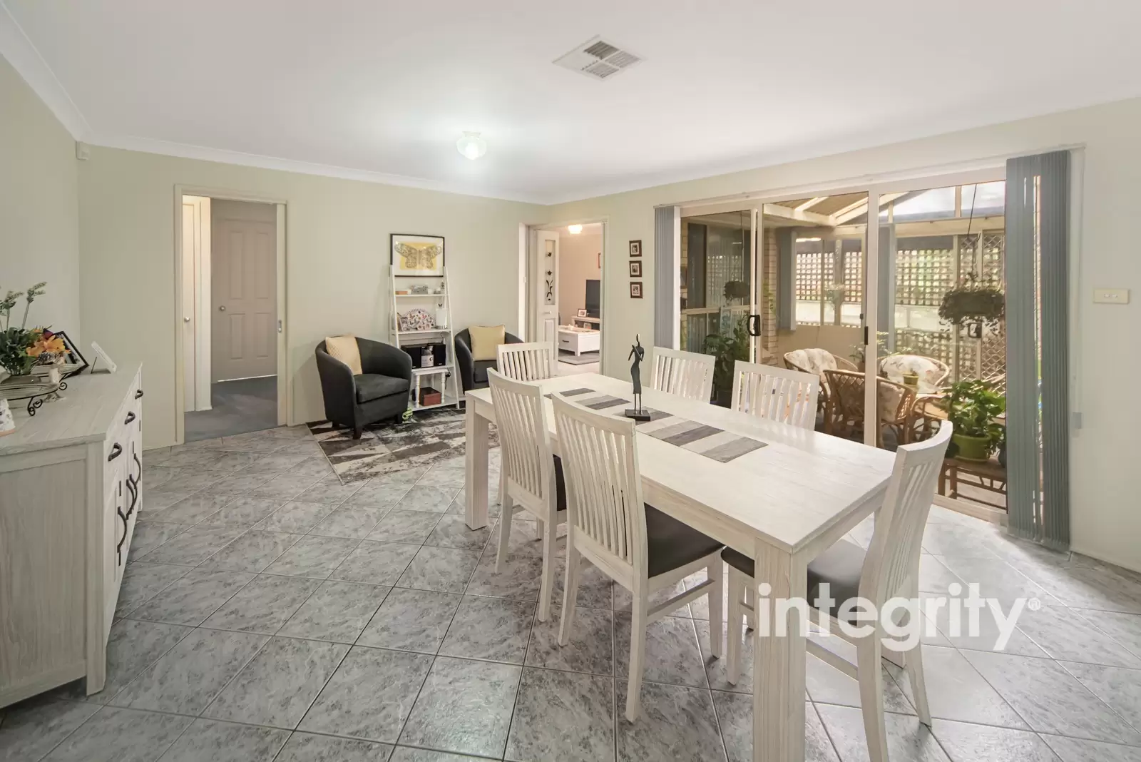 3 Costa Street, Worrigee Sold by Integrity Real Estate - image 3