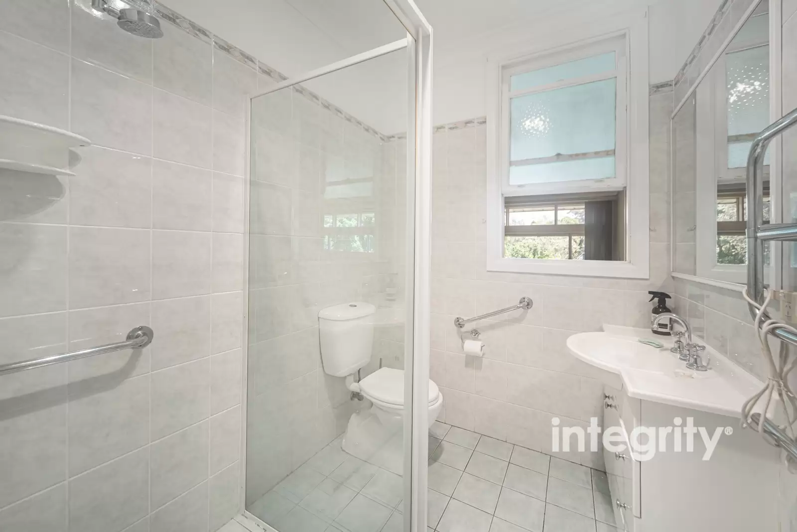 9 Tallayang Street, Bomaderry Sold by Integrity Real Estate - image 9