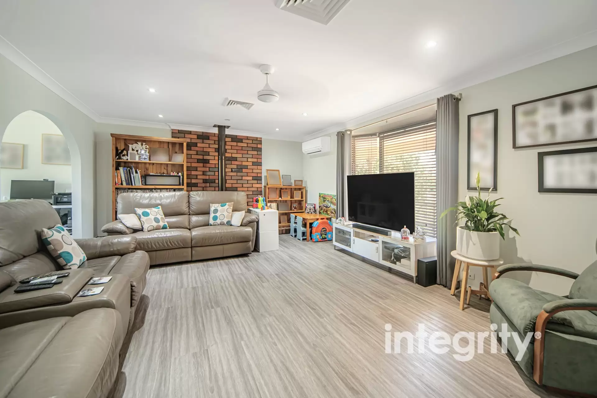 14 Salisbury Drive, Nowra Sold by Integrity Real Estate - image 2