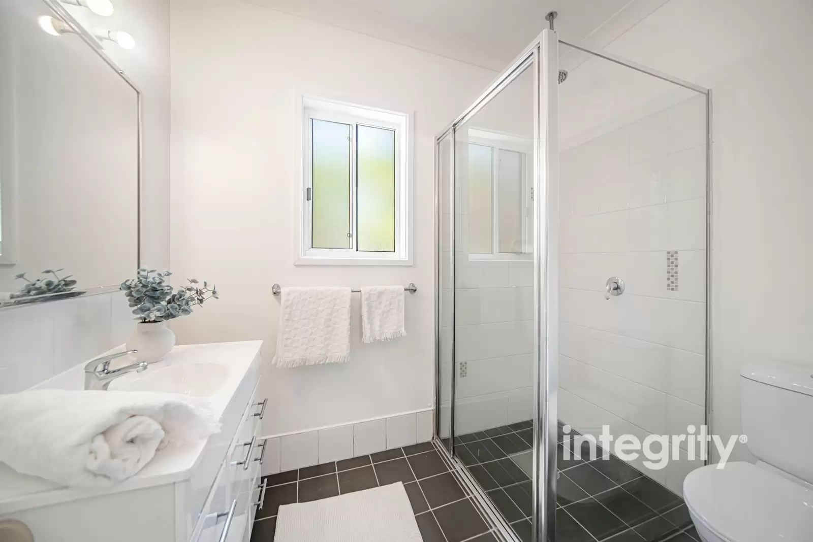 24 Gumnut Way, North Nowra Sold by Integrity Real Estate - image 7