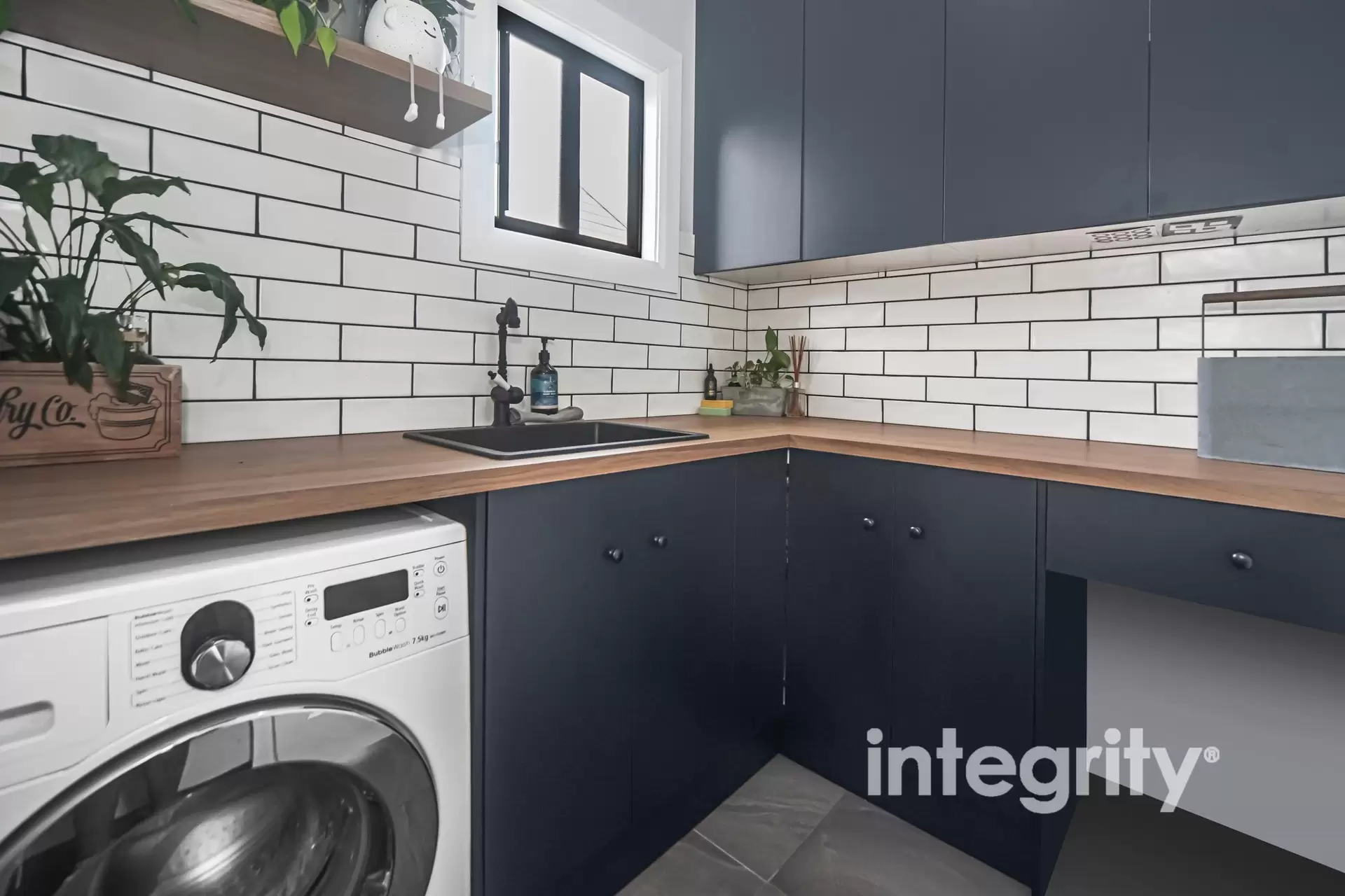 16 Oliver Parade, Nowra Sold by Integrity Real Estate - image 11