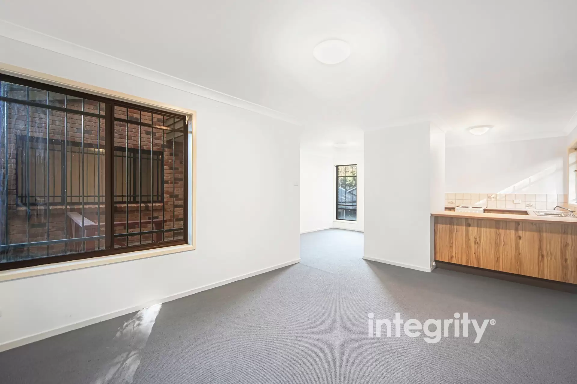 5/76-80 Brinawarr Street, Bomaderry Sold by Integrity Real Estate - image 4