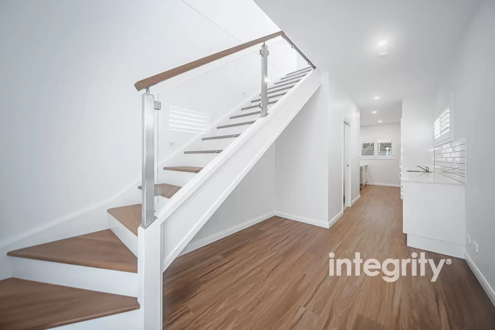 6/166 Illaroo Road, North Nowra Sold by Integrity Real Estate - image 5