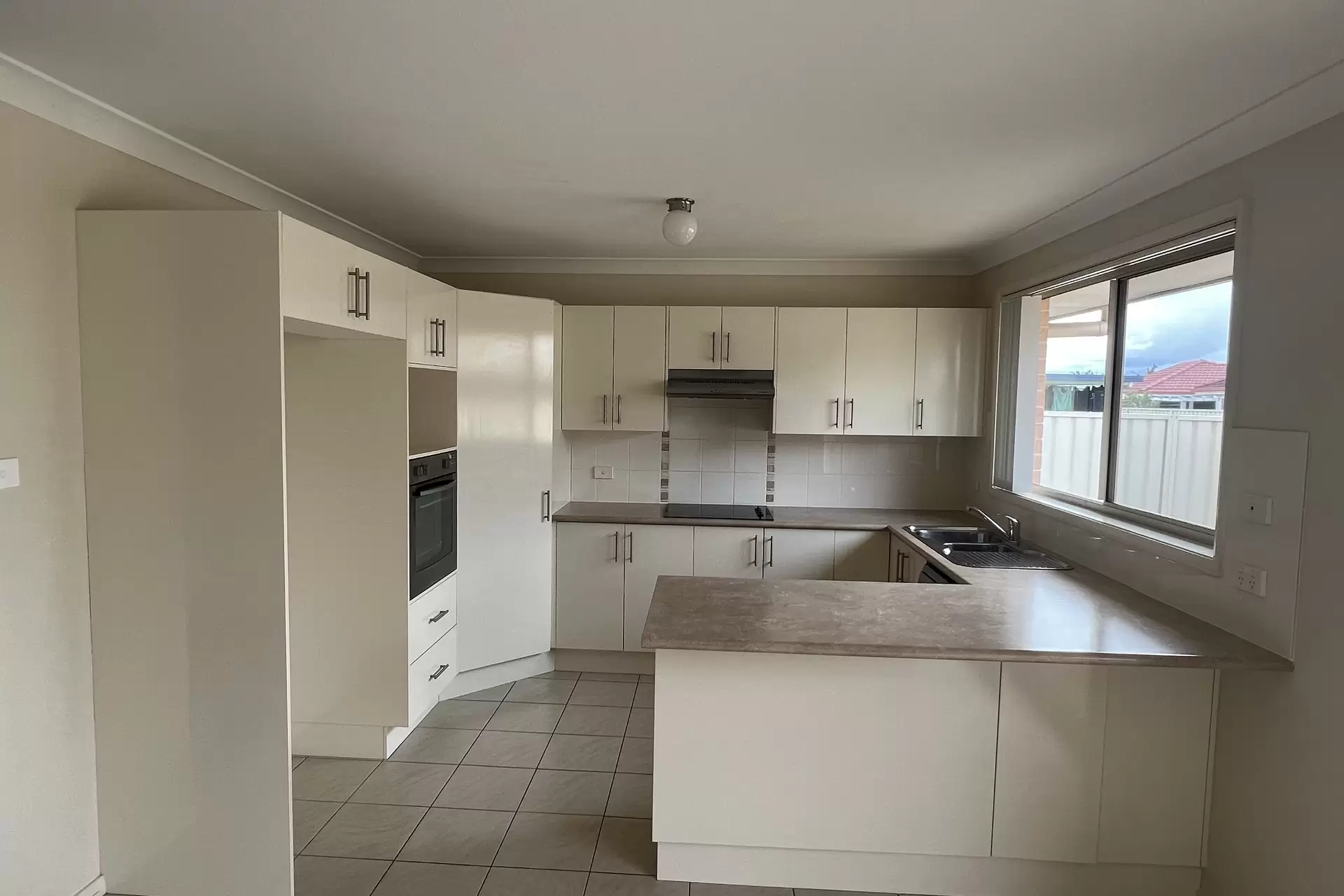 20A Jewel Street, Worrigee Leased by Integrity Real Estate - image 5