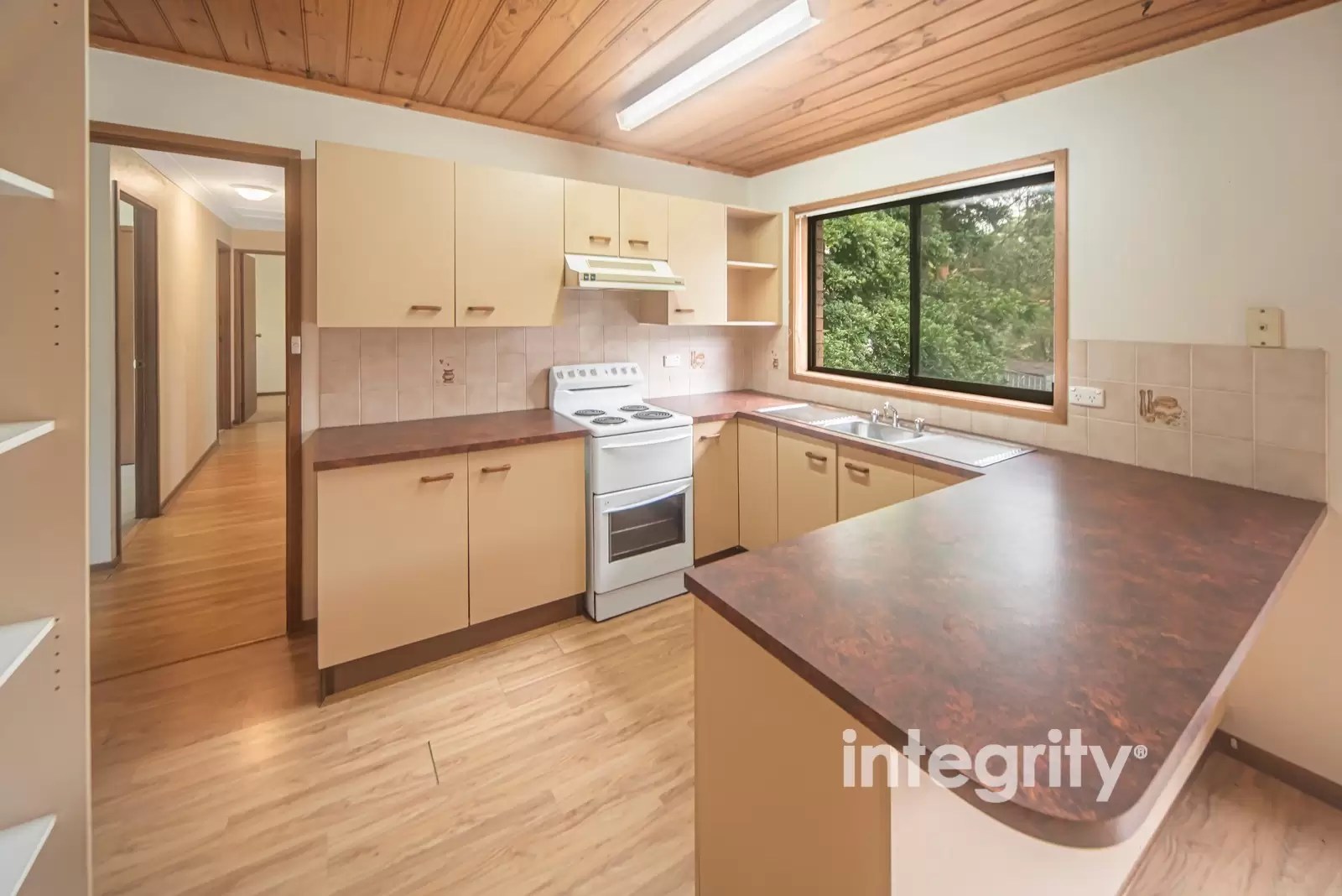 11 Jamieson Road, North Nowra Sold by Integrity Real Estate - image 3