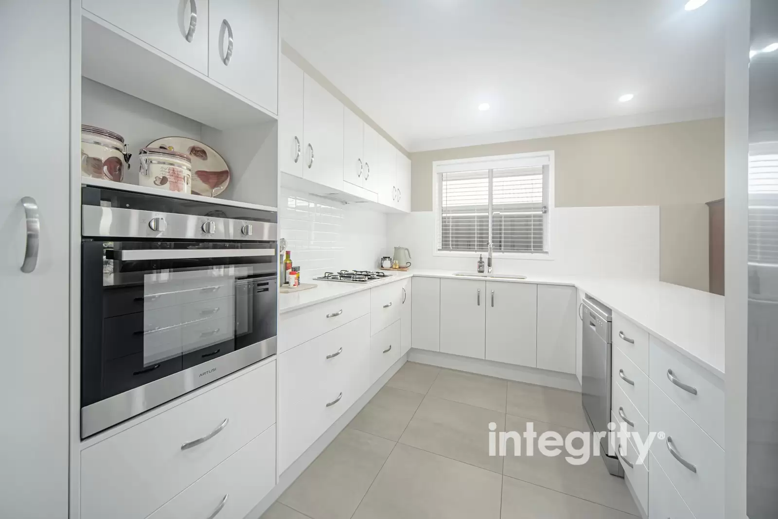 21/50 Isa Road, Worrigee Sold by Integrity Real Estate - image 2