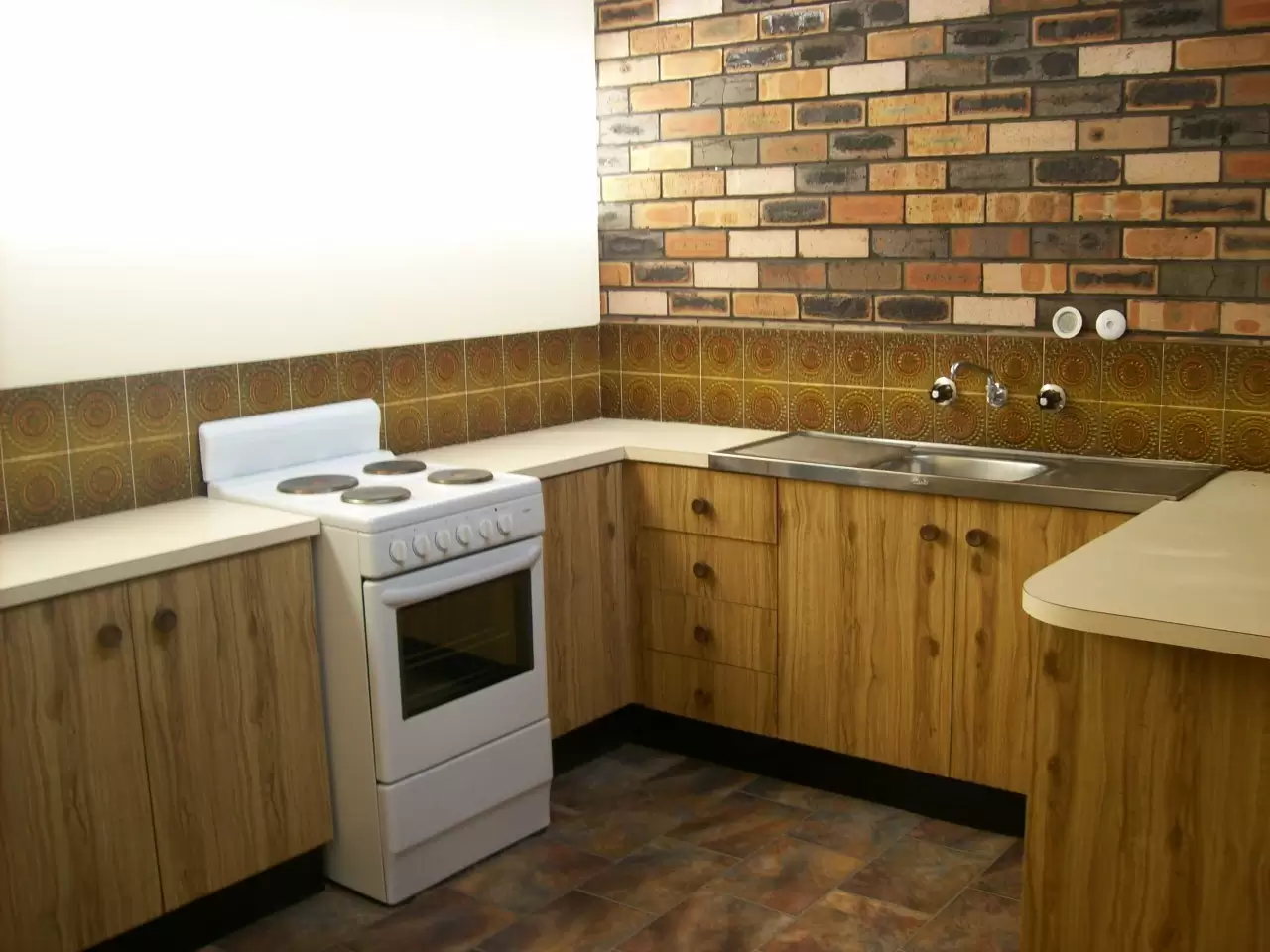 5/49 Brinawarr Street, Bomaderry Leased by Integrity Real Estate - image 3