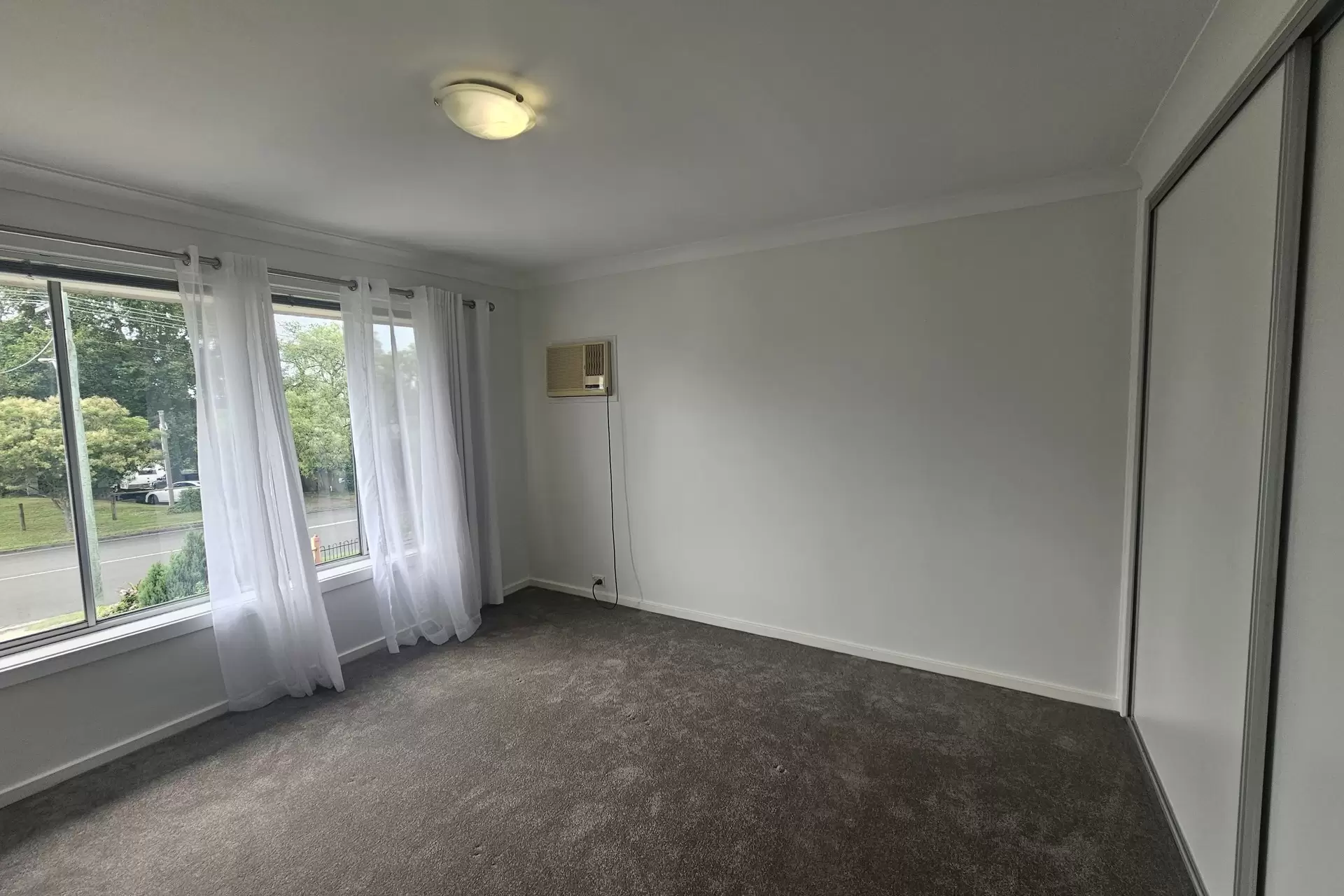 11 Meroo Street, Bomaderry Leased by Integrity Real Estate - image 5