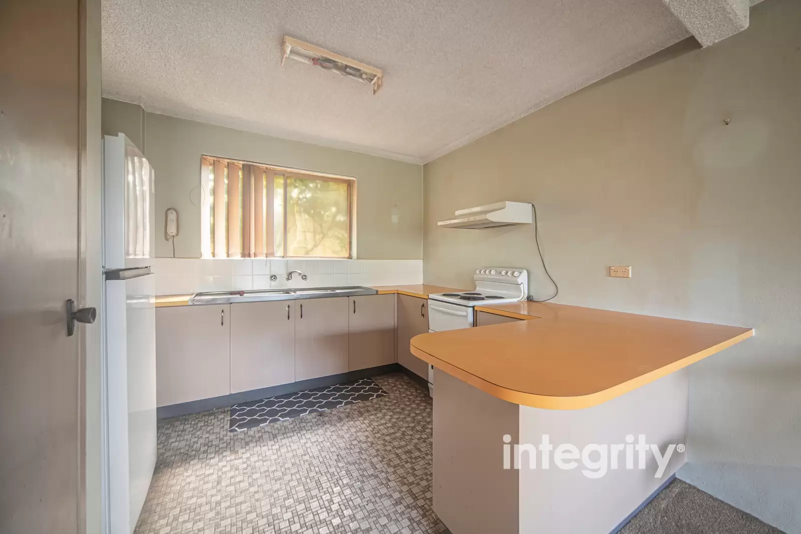 3/11 Karowa Street, Bomaderry Sold by Integrity Real Estate - image 3