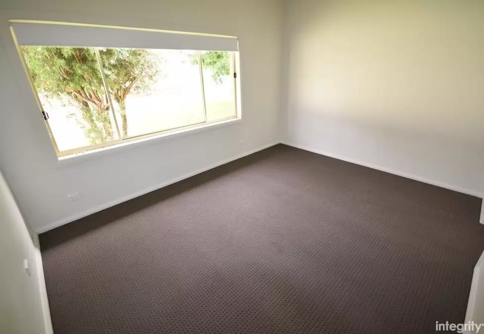 54 Hillcrest Avenue, South Nowra Leased by Integrity Real Estate - image 7