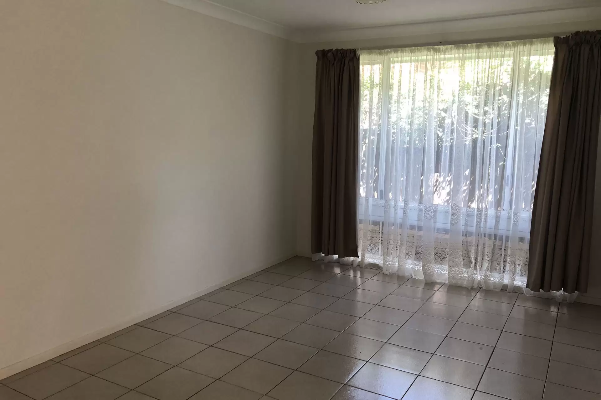 54 Yeovil Drive, Bomaderry Leased by Integrity Real Estate - image 5