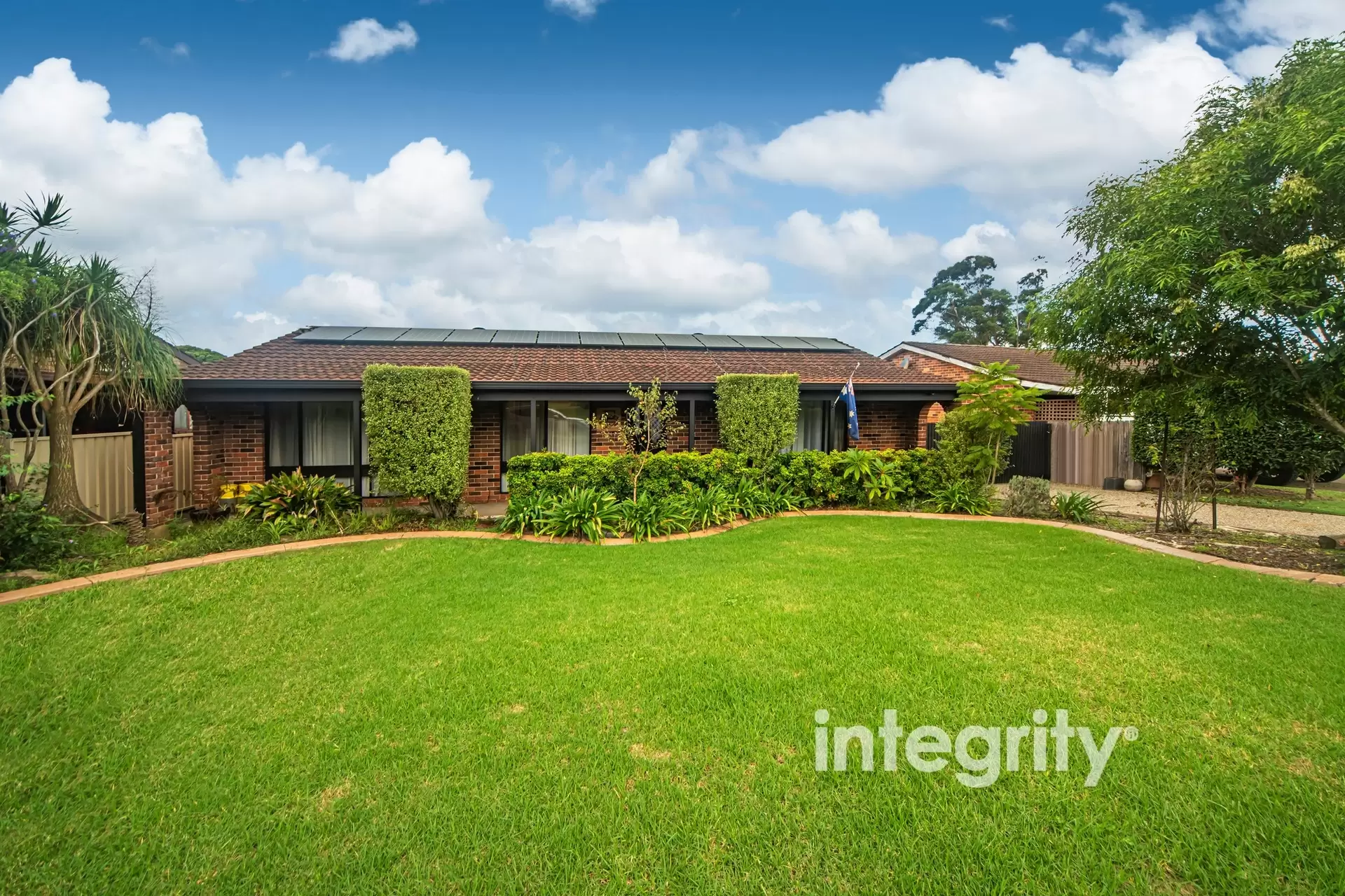 78 Lyndhurst Drive, Bomaderry Sold by Integrity Real Estate - image 1