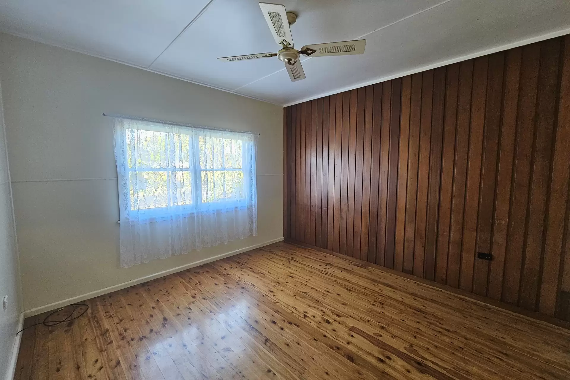 1/3 Turley Avenue, Bomaderry Leased by Integrity Real Estate - image 2