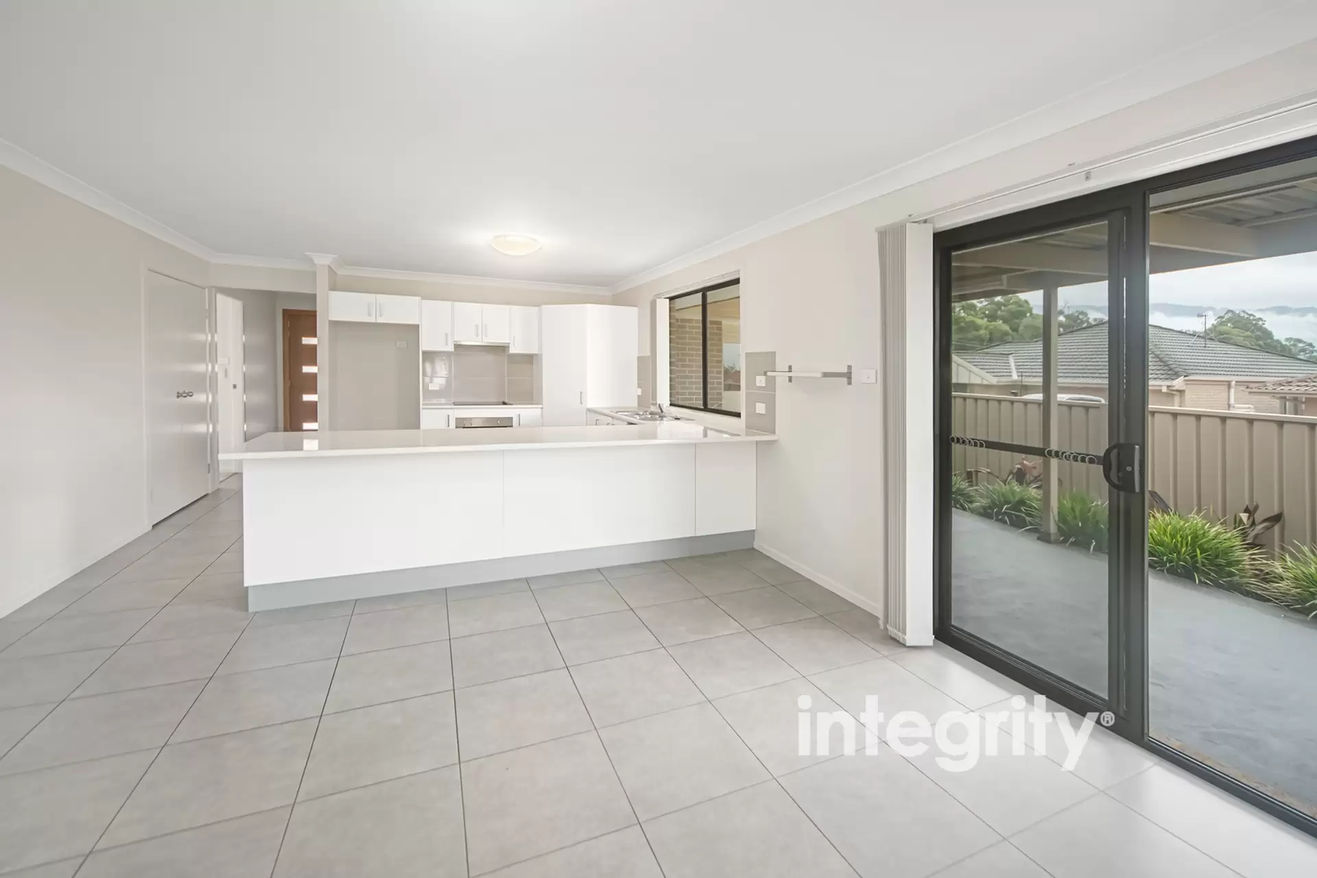 10A Meroo Road, Bomaderry Sold by Integrity Real Estate - image 2
