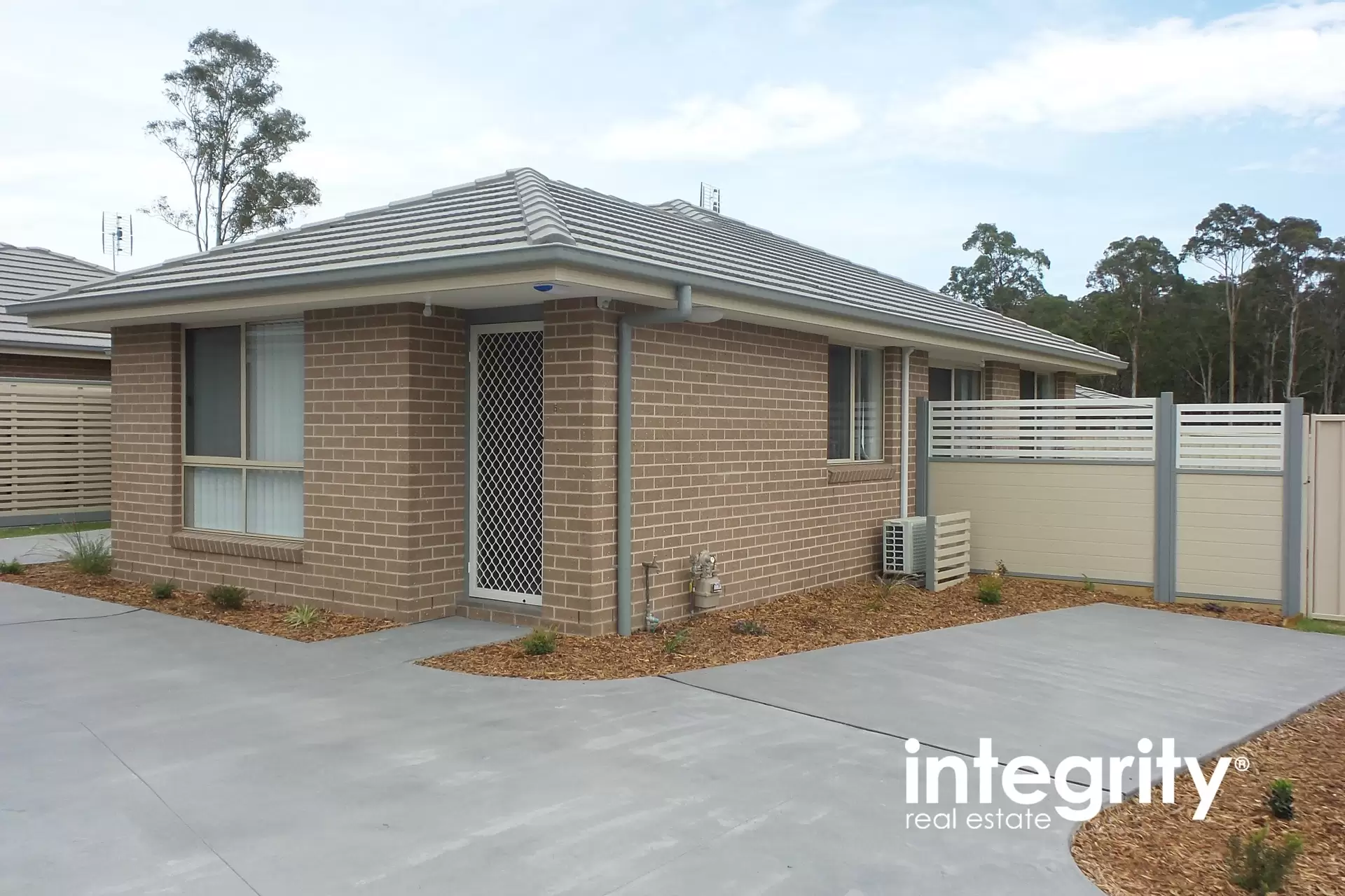 5/5 Elian Crescent, South Nowra Leased by Integrity Real Estate - image 1