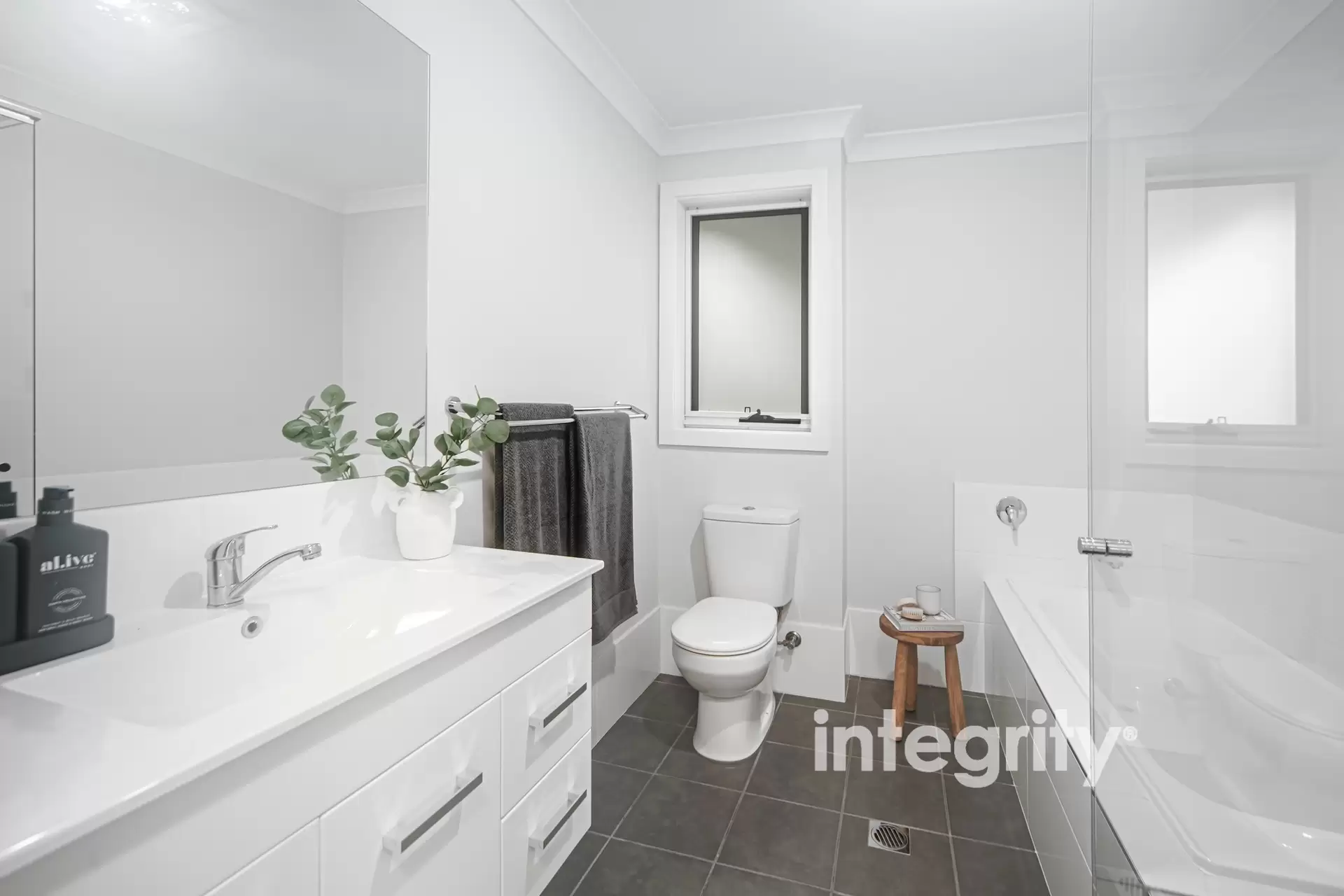 2/25 Junction Street, Nowra Sold by Integrity Real Estate - image 8