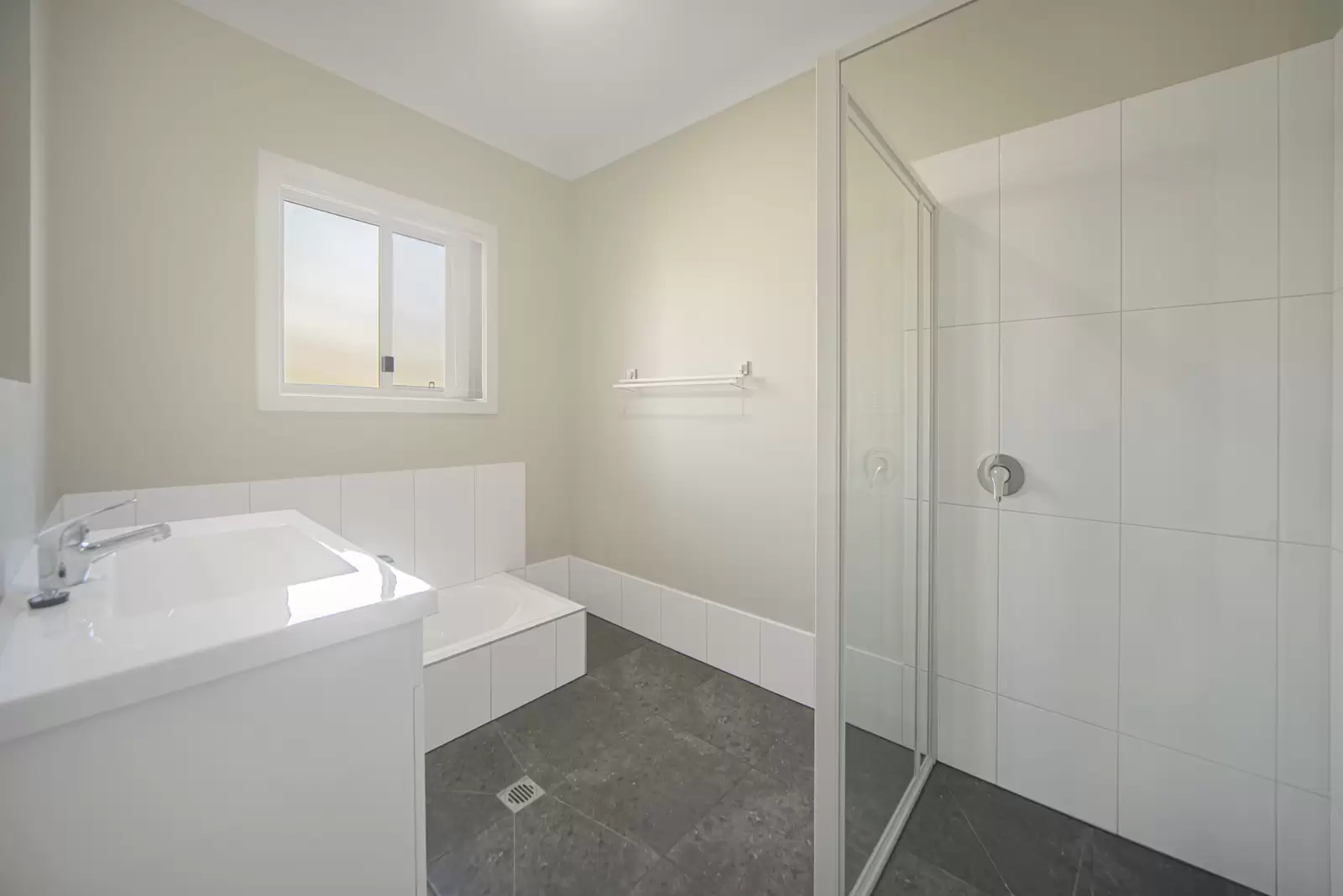 5a Bamarook Place, North Nowra Leased by Integrity Real Estate - image 5