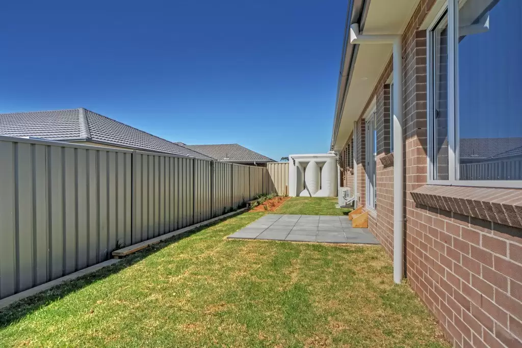 3/2 Elian Crescent, South Nowra Leased by Integrity Real Estate - image 6