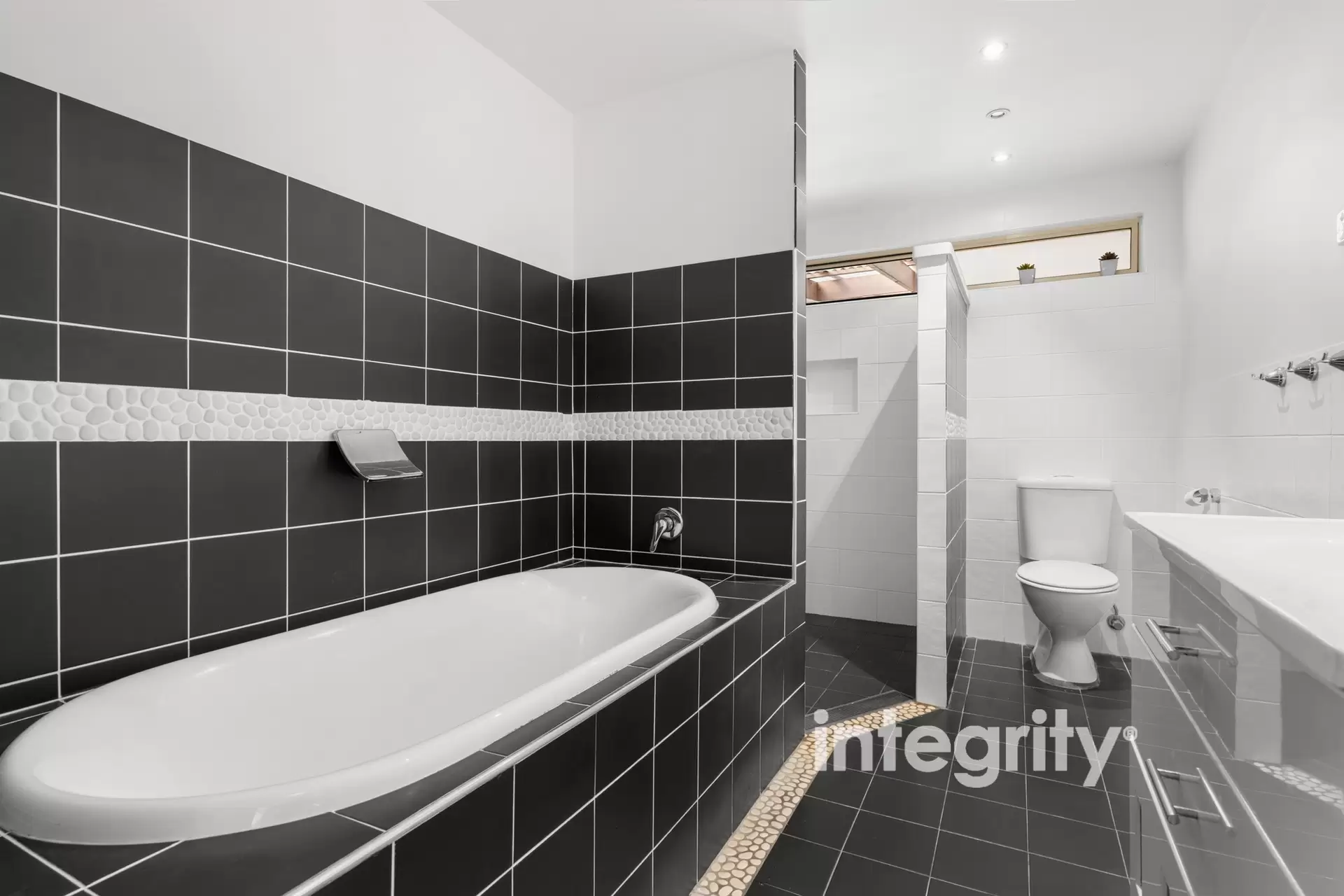 12 Jervis Street, Nowra For Sale by Integrity Real Estate - image 7