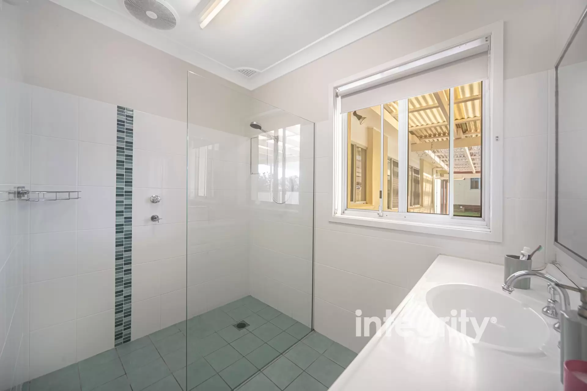 3 Orient Avenue, Orient Point For Sale by Integrity Real Estate - image 9
