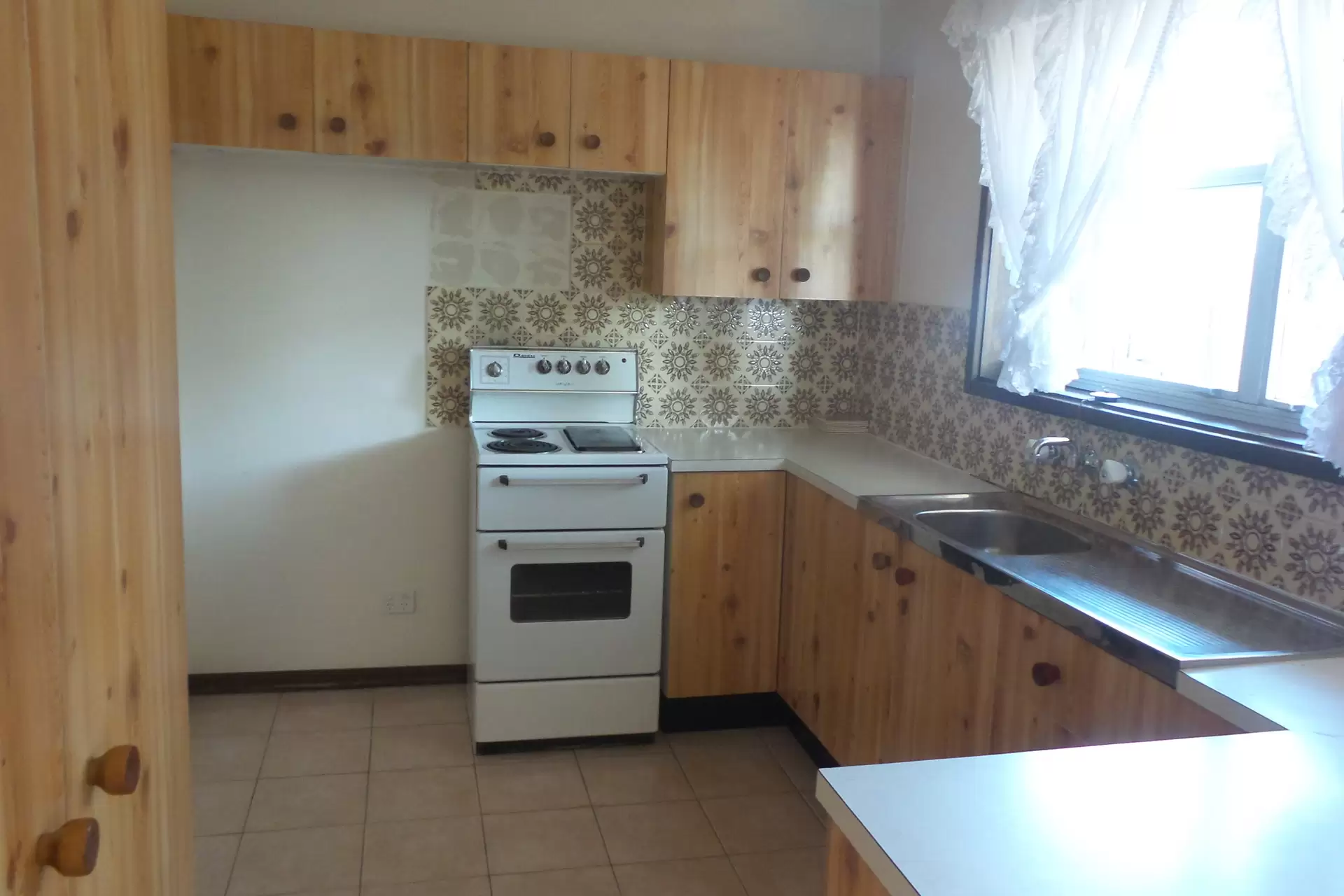 4/19 Coomea Street, Bomaderry Leased by Integrity Real Estate - image 2