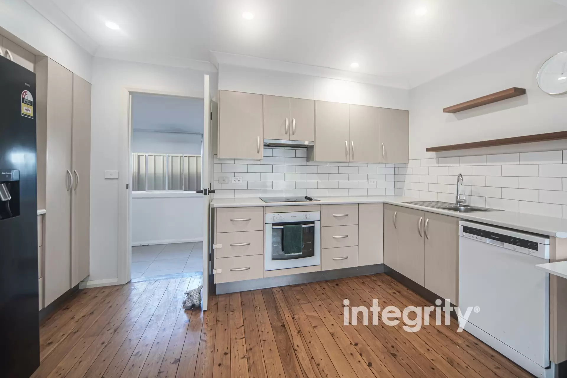 12 Hale Avenue, Nowra For Sale by Integrity Real Estate - image 4