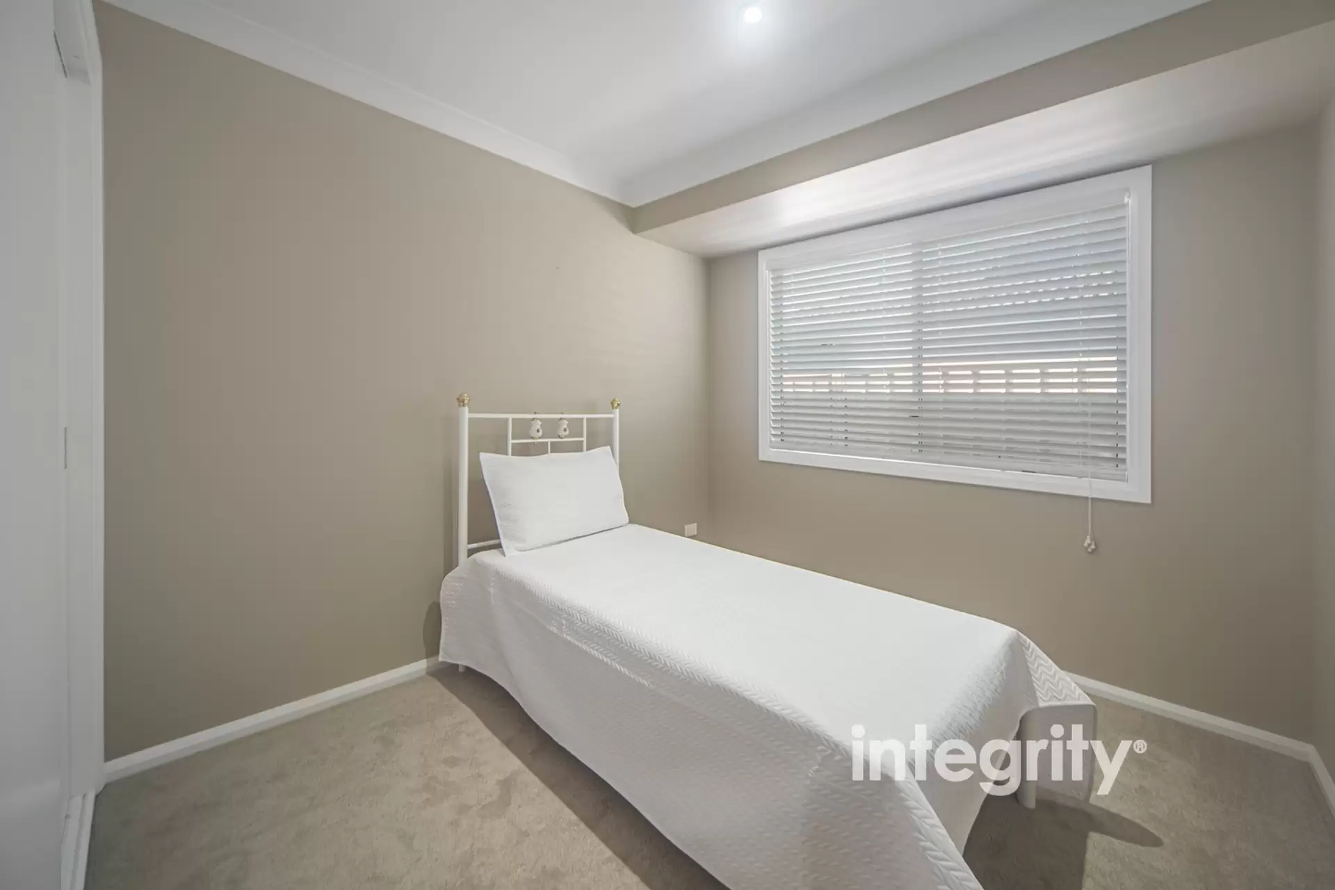 4a Regelia Parade, Worrigee Sold by Integrity Real Estate - image 5