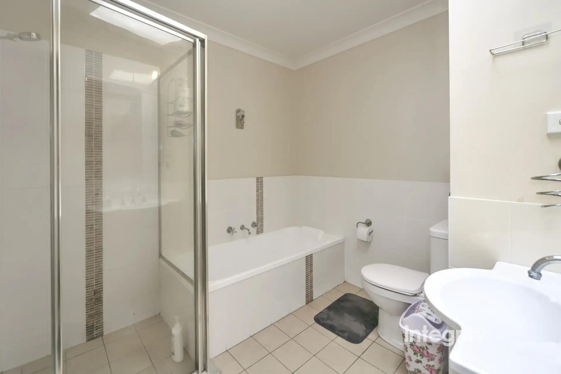 2/73-75 Rayleigh Drive, Worrigee Sold by Integrity Real Estate - image 6