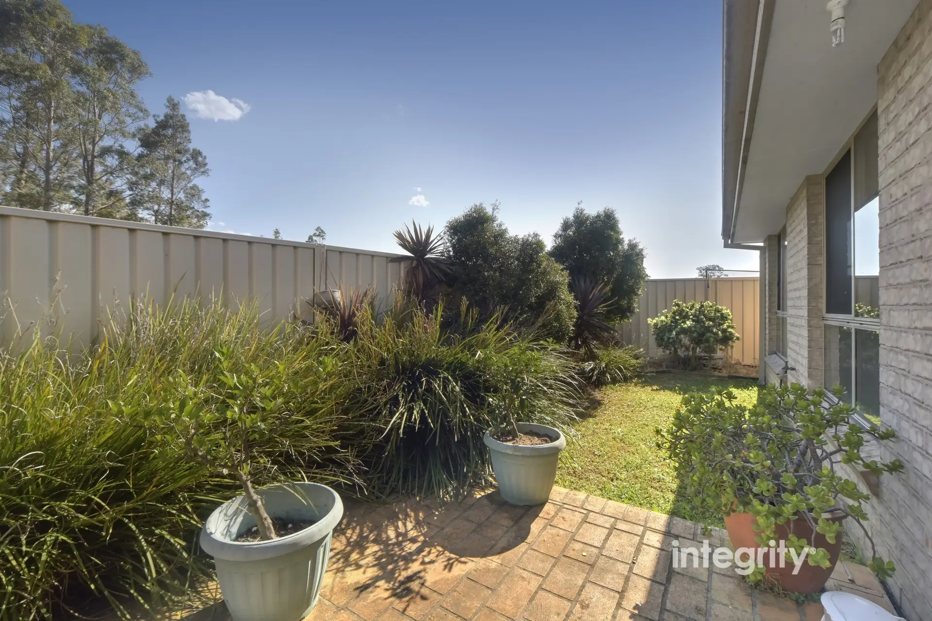 2/73-75 Rayleigh Drive, Worrigee Sold by Integrity Real Estate - image 9