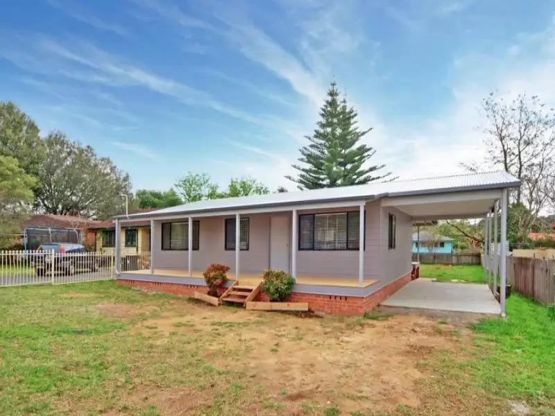 7 Sampson Crescent, Bomaderry Sold by Integrity Real Estate - image 1