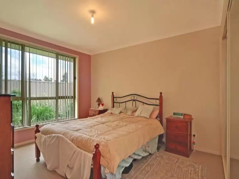 2/73-75 Rayleigh Drive, Worrigee Sold by Integrity Real Estate - image 5