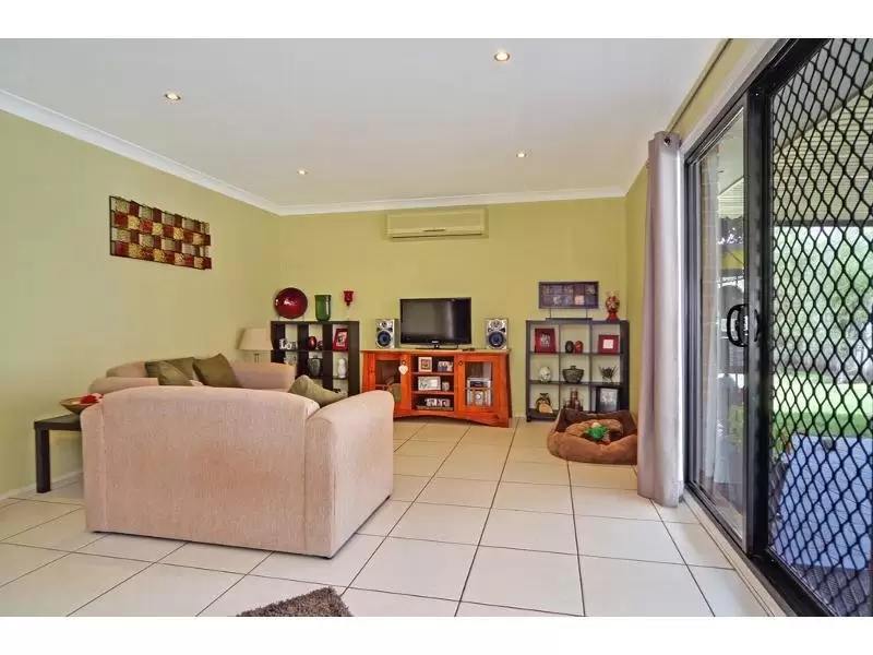 12 Guinea Flower Crescent, Worrigee Sold by Integrity Real Estate - image 4